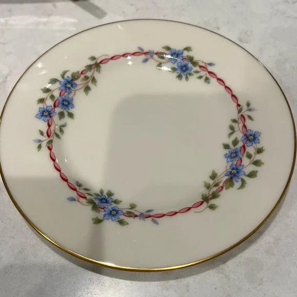 Vintage Lenox Belvidere Bread Plate 3 Piece Set -‎ Discontinued - Picture 4 of 7